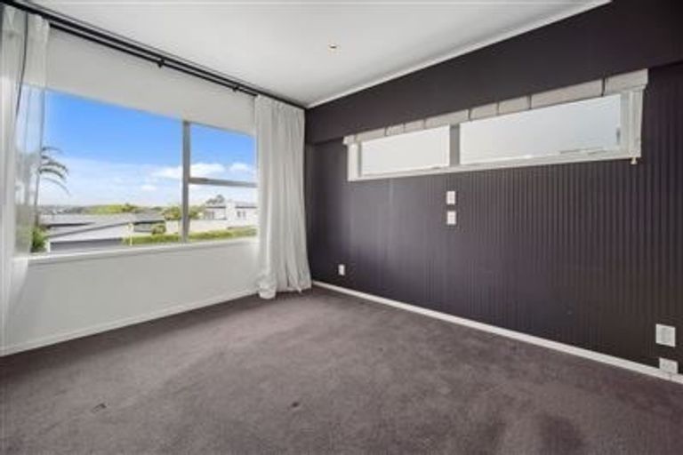 Photo of property in 13 Katui Street, Castor Bay, Auckland, 0620