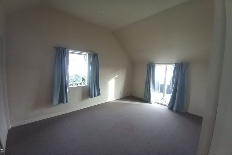 Photo of property in 2/240 Kilmore Street, Christchurch Central, Christchurch, 8011