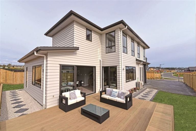 Photo of property in 21 Remana Crescent, Huapai, Kumeu, 0810