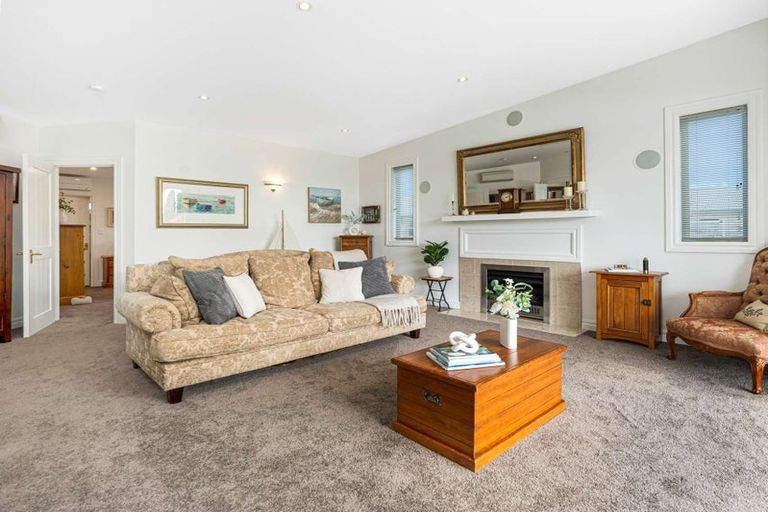 Photo of property in 60 Ludlow Drive, Huntingdon, Ashburton, 7774