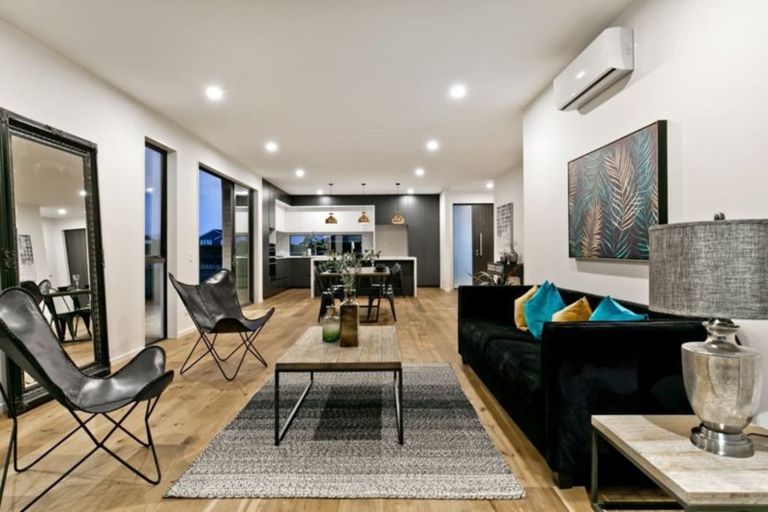 Photo of property in 26 Huarahi Pai Road, Huapai, Kumeu, 0810