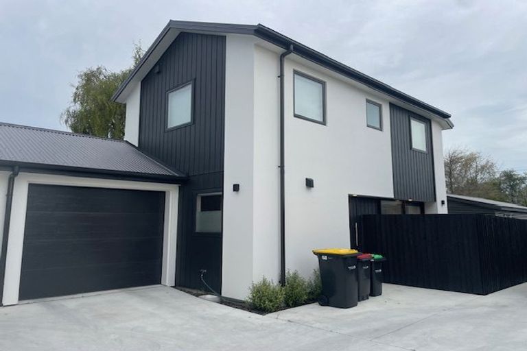 Photo of property in 4/56 Olliviers Road, Phillipstown, Christchurch, 8011