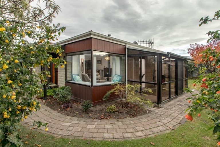 Photo of property in 34 Townshend Crescent, Greenmeadows, Napier, 4112