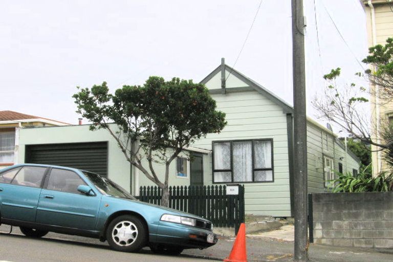 Photo of property in 234 Rintoul Street, Berhampore, Wellington, 6023