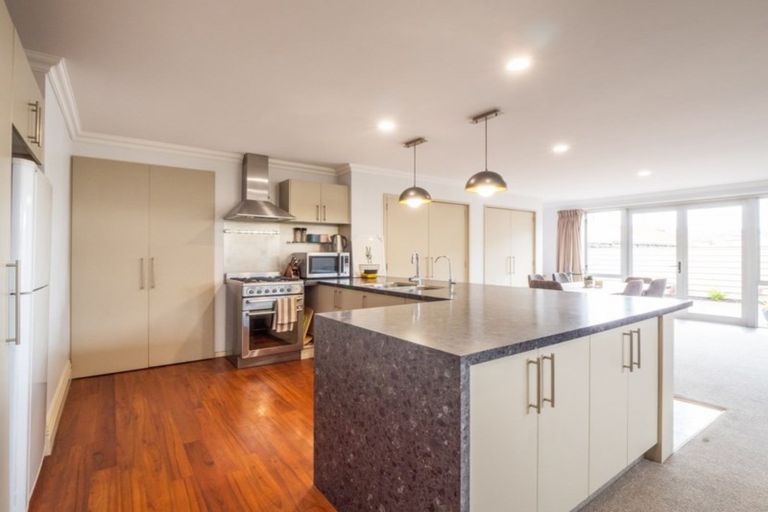 Photo of property in 4 De Carle Street, Saint Kilda, Dunedin, 9012