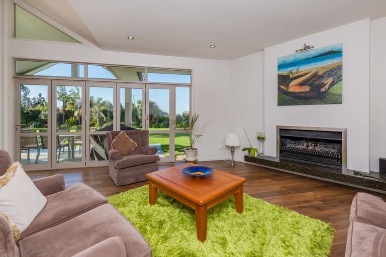 Photo of property in 45 Waitotara Drive, Waipapa, 0230