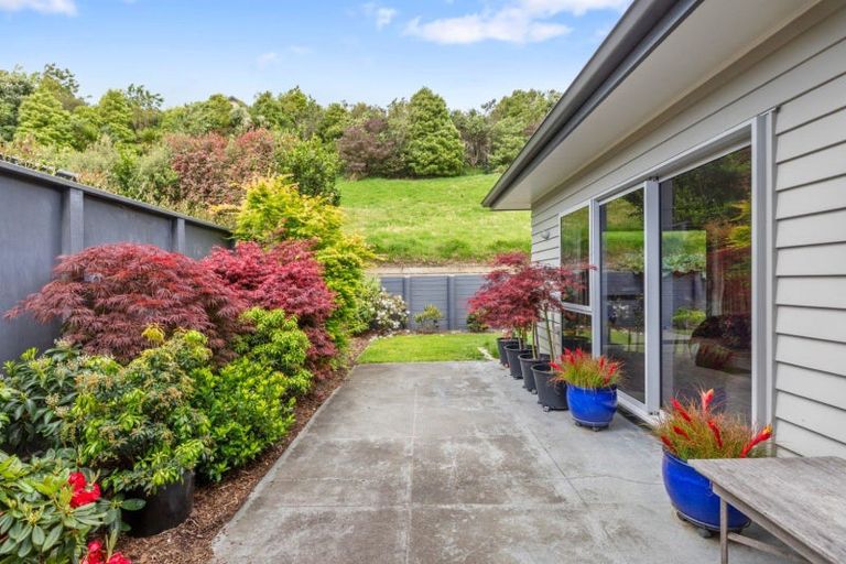 Photo of property in 22 Estuary View Road, Welcome Bay, Tauranga, 3112