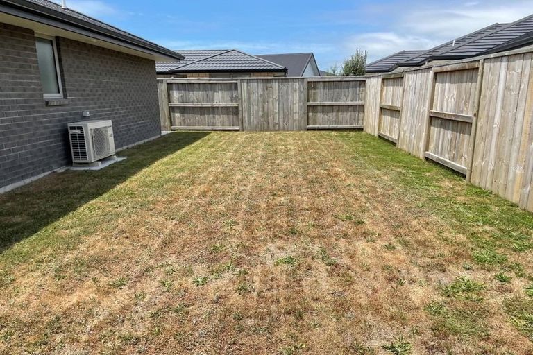 Photo of property in 20 Kotiate Street, Papamoa Beach, Papamoa, 3118