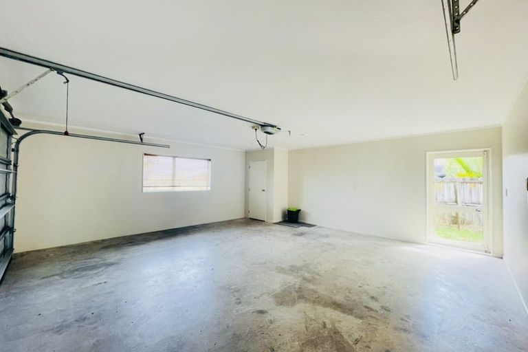 Photo of property in 53 Stratford Road, Manurewa, Auckland, 2105