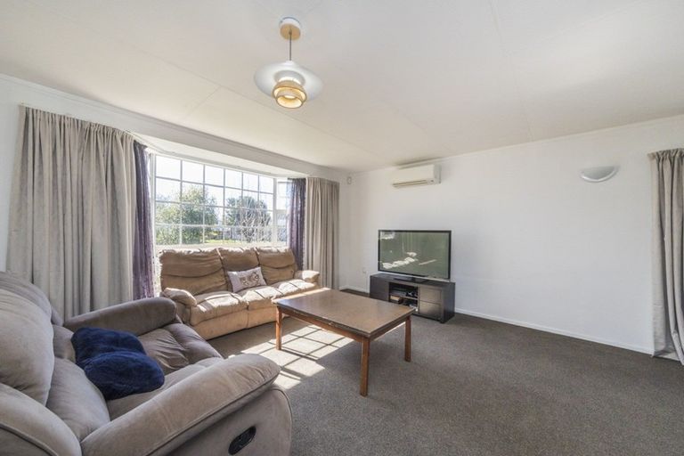 Photo of property in 94 Stillwater Place, Westbrook, Palmerston North, 4412