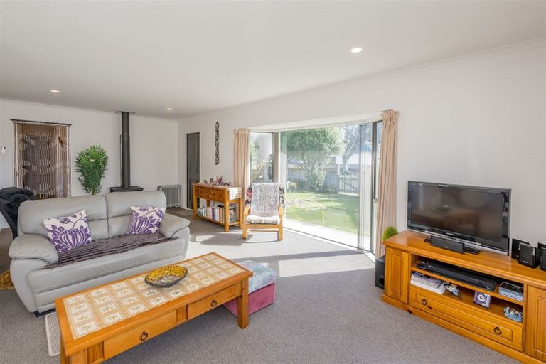 Photo of property in 2 Belle Maison Court, Levin, 5510