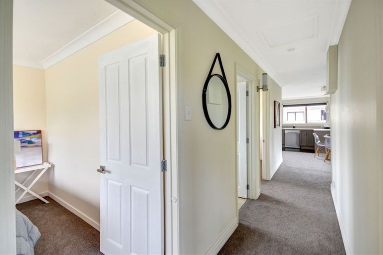 Photo of property in 32 Wingatui Road, Mosgiel, 9024