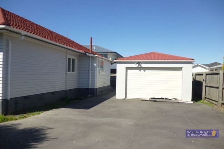 Photo of property in 2 Suva Street, Upper Riccarton, Christchurch, 8041
