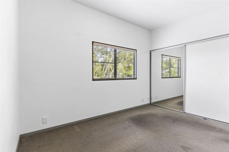 Photo of property in 40/42 Holly Street, Avondale, Auckland, 1026