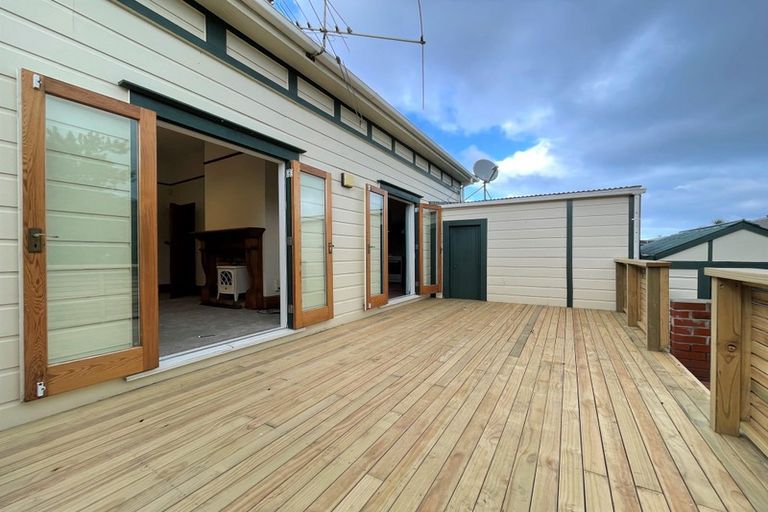Photo of property in 136 Clyde Street, Island Bay, Wellington, 6023