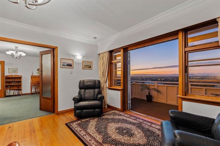 Photo of property in 6 Cracroft Terrace, Cashmere, Christchurch, 8022