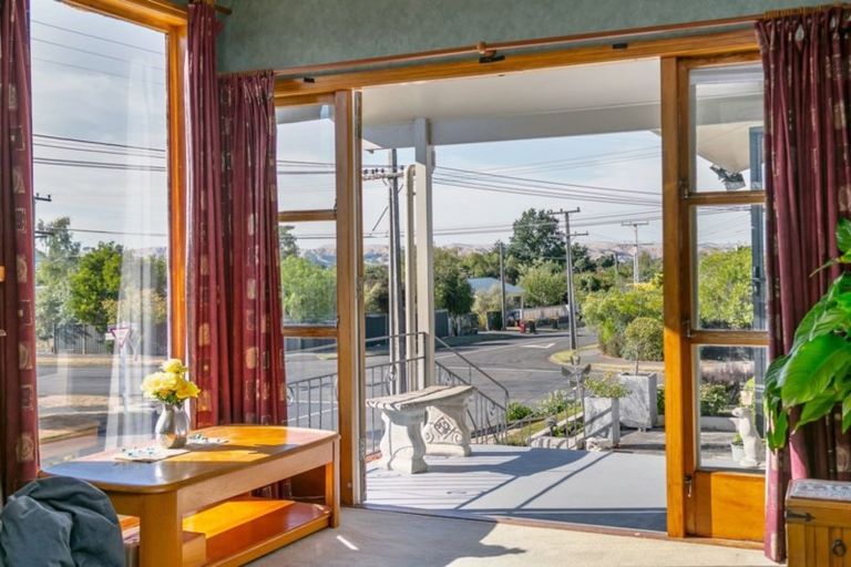 Photo of property in 1 Puriri Crescent, Lansdowne, Masterton, 5810