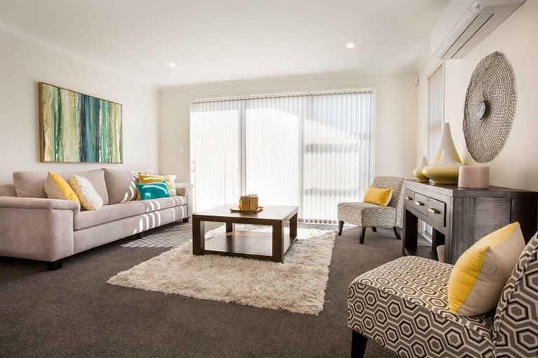 Photo of property in 33 Sycamore Drive, Te Kamo, 0112