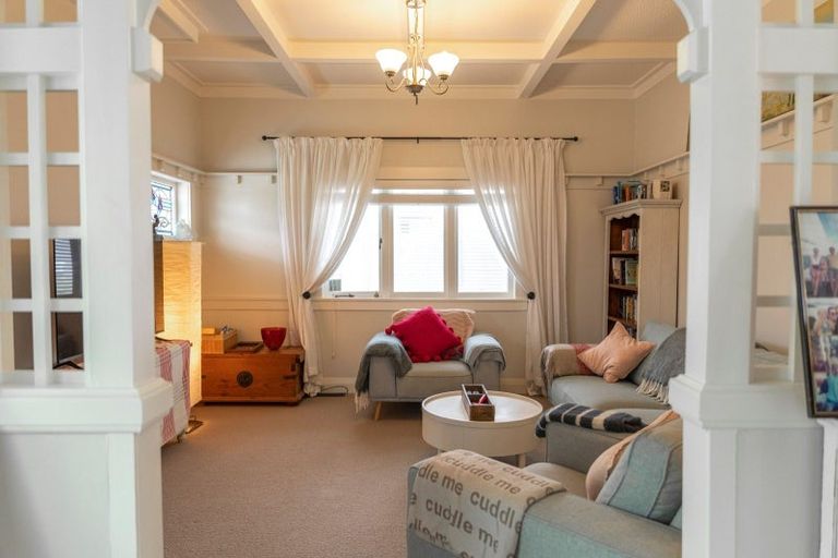 Photo of property in 39 Ngataringa Road, Devonport, Auckland, 0624