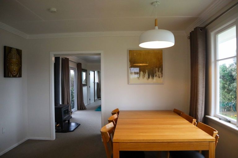 Photo of property in 27 Galt Street, Hawera, 4610