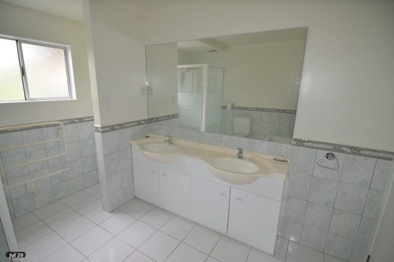 Photo of property in 9 John Gill Road, Cockle Bay, Auckland, 2014