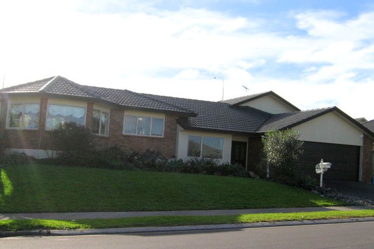 Photo of property in 46 Kath Hopper Drive, Orewa, 0931
