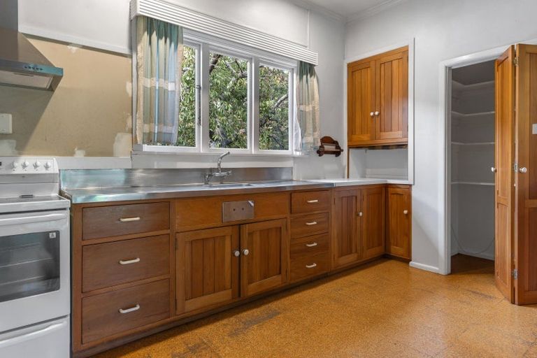 Photo of property in 2 Powells Road, Oxford, 7430