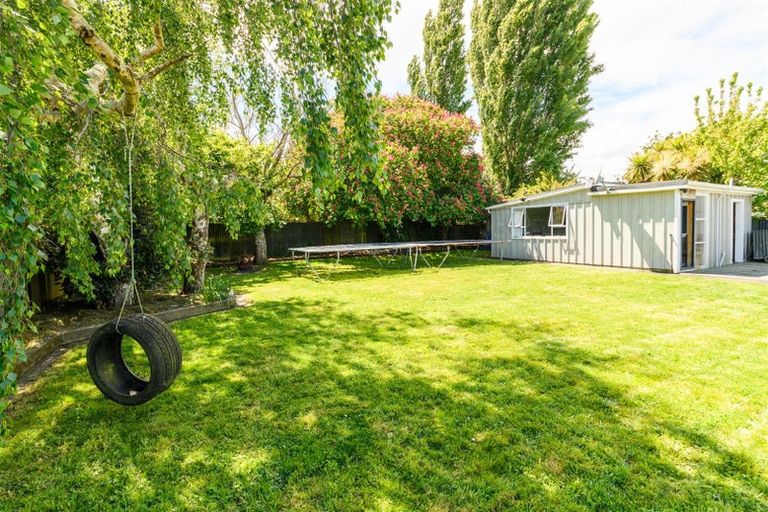 Photo of property in 21 Calico Line, Marton, 4710