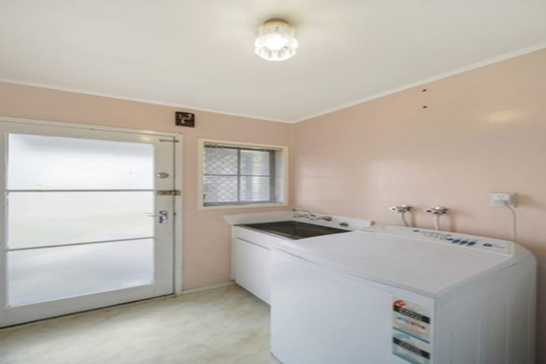 Photo of property in 53 Gills Road, Bucklands Beach, Auckland, 2014
