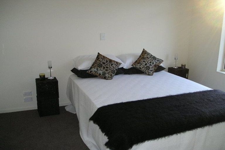 Photo of property in 2/383 Ilam Road, Bryndwr, Christchurch, 8053