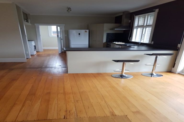 Photo of property in 147 Main North Road, Papanui, Christchurch, 8052