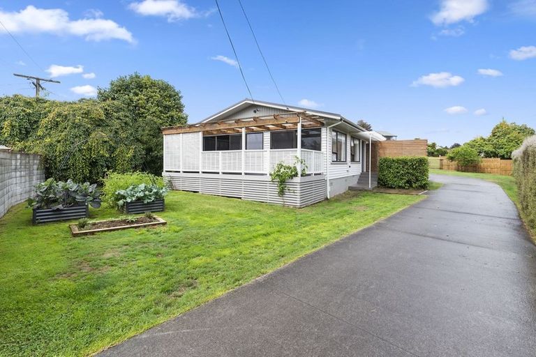 Photo of property in 21 Johnston Crescent, Hillcrest, Rotorua, 3015