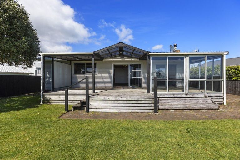 Photo of property in 54 Hume Street, Waitara, 4320