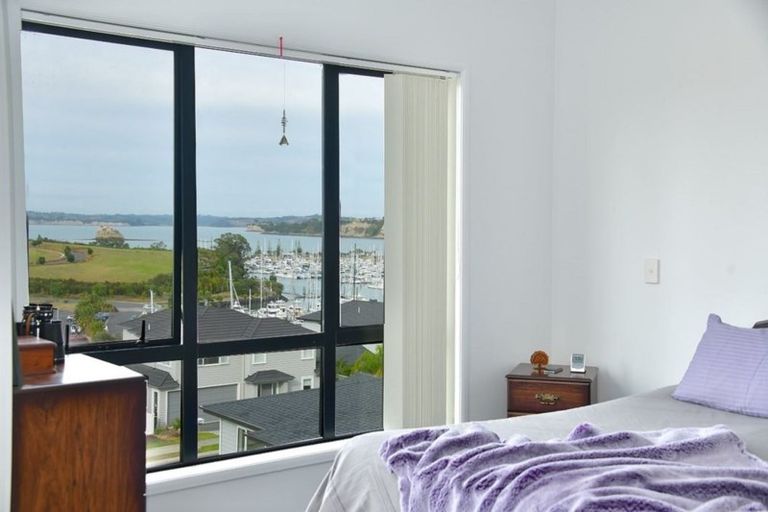 Photo of property in 76 Nautilus Drive, Gulf Harbour, Whangaparaoa, 0930