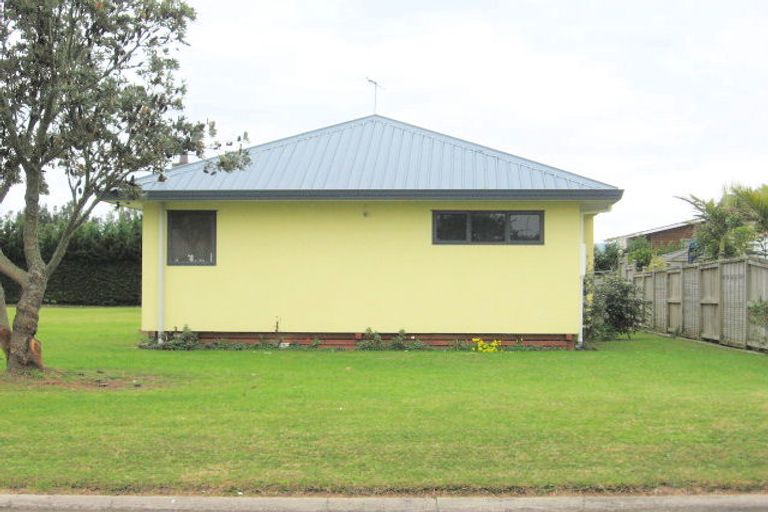 Photo of property in 13 School Road, Whitianga, 3510