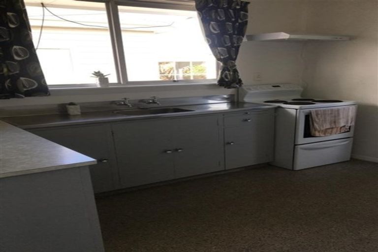 Photo of property in 1/35 Dee Street, Seaview, Timaru, 7910