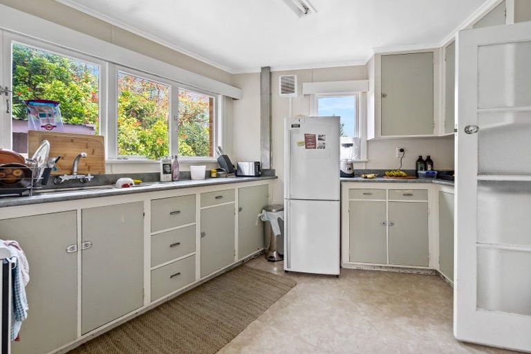 Photo of property in 8 Banff Street, Regent, Whangarei, 0112