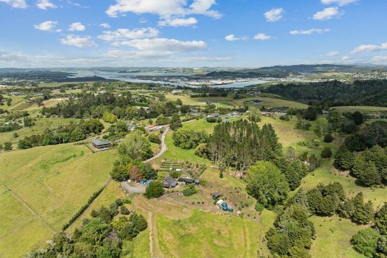 Photo of property in 181 Old Parua Bay Road, Abbey Caves, Whangarei, 0175