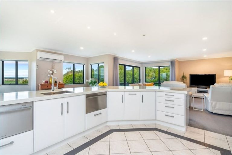 Photo of property in 28 Mccathie Road, Ruakaka, Whangarei, 0171