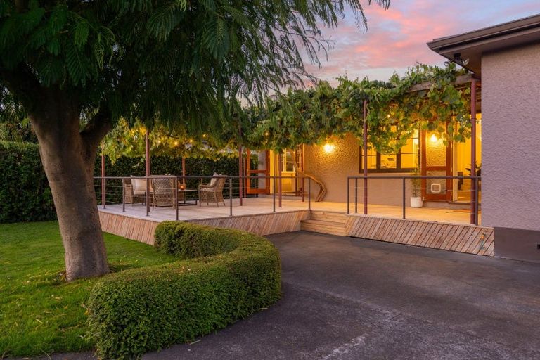 Photo of property in 913 Lawrence Street, Akina, Hastings, 4122