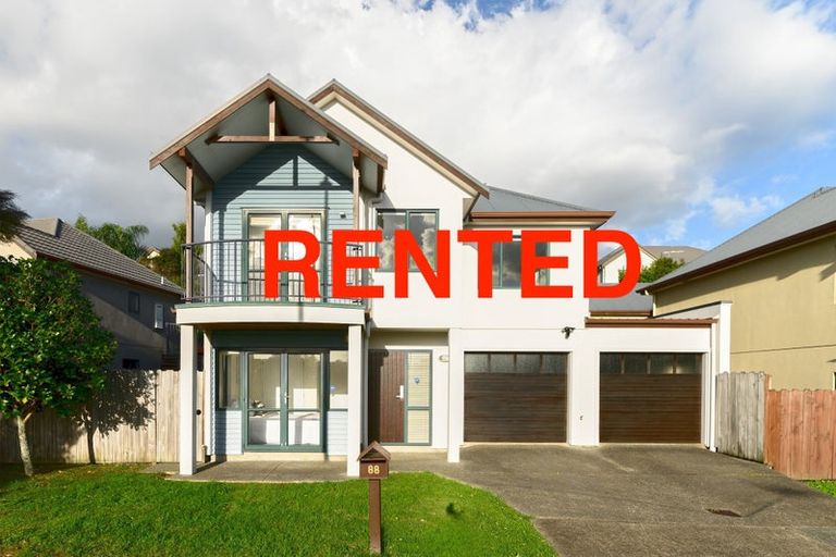 Photo of property in 88 Fields Parade, Oteha, Auckland, 0632