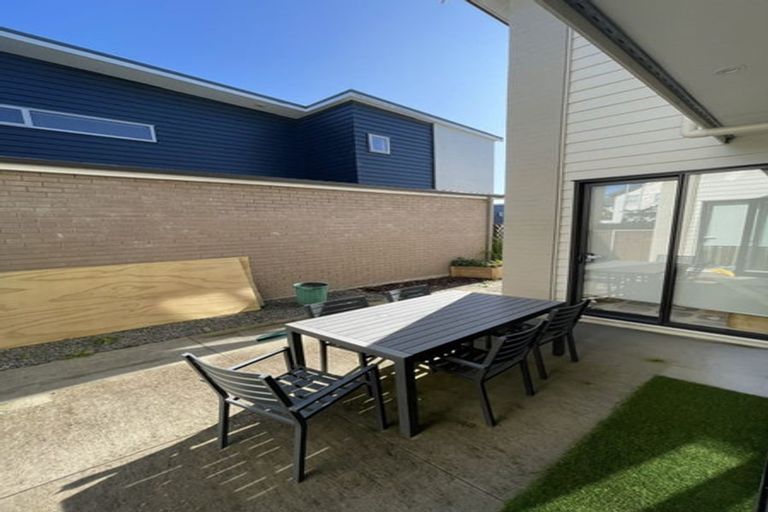 Photo of property in 21 Lester Street, Hobsonville, Auckland, 0616