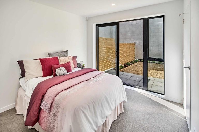 Photo of property in 45 John Street, Stokes Valley, Lower Hutt, 5019