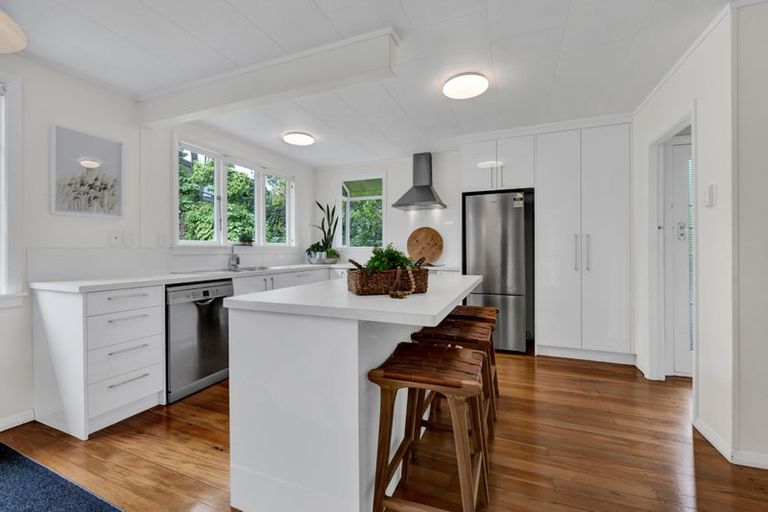 Photo of property in 10 Tasman Street, Vogeltown, New Plymouth, 4310