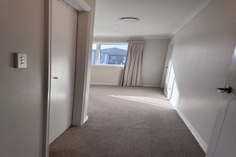 Photo of property in 5 Ksenia Drive, Flat Bush, Auckland, 2019