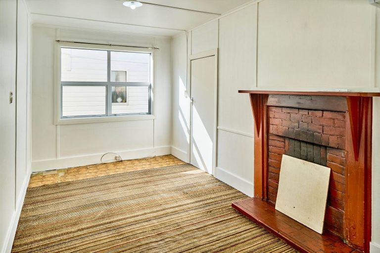 Photo of property in 36 Queen Street, Petone, Lower Hutt, 5012