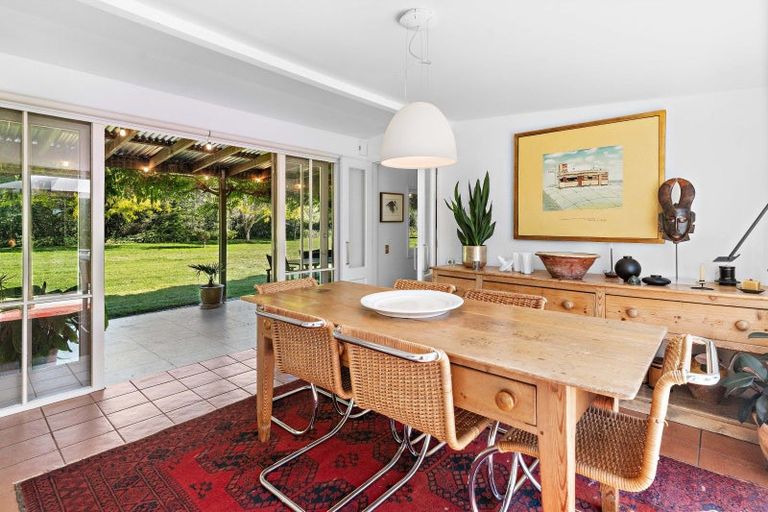 Photo of property in 32 Papawai Road, Papawai, Greytown, 5794