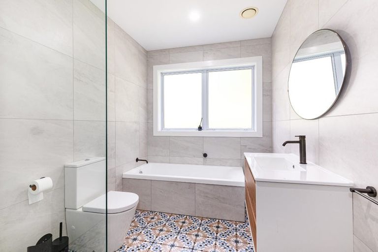 Photo of property in 50 Khandallah Road, Ngaio, Wellington, 6035