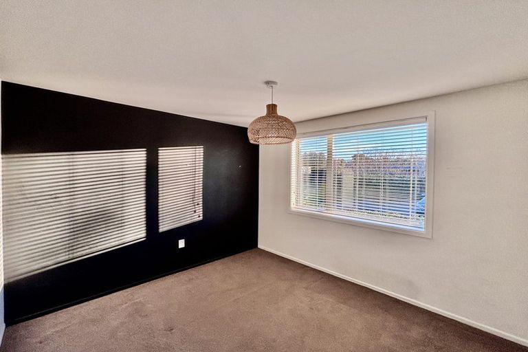 Photo of property in 784 Hawkins Road, Marshland, Christchurch, 8051