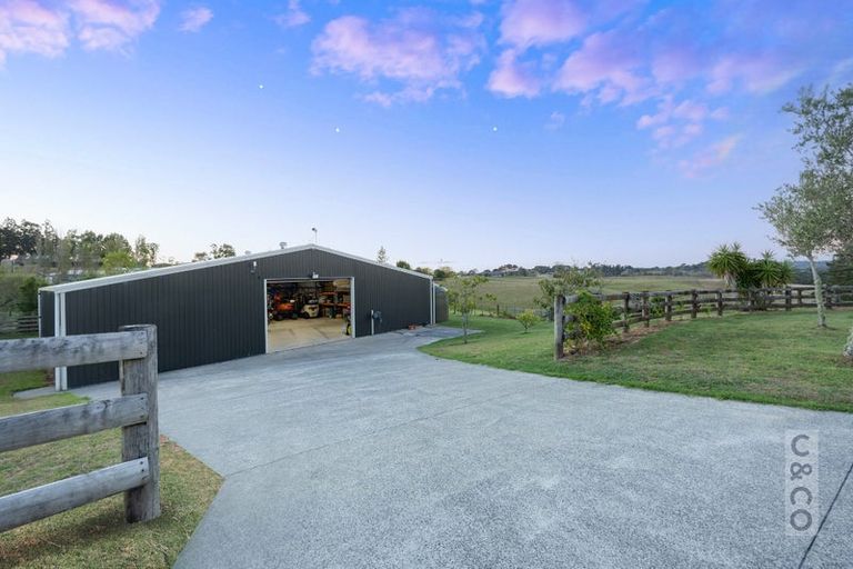 Photo of property in 285 Annandale Road, Taupaki, Henderson, 0782